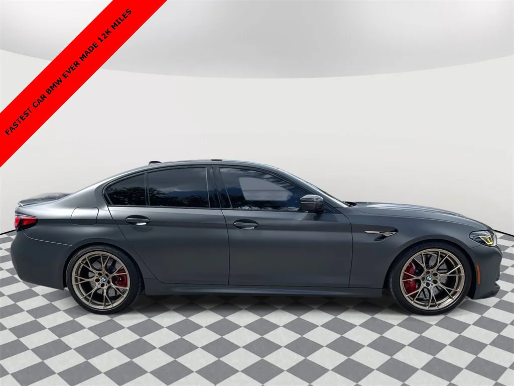 2022 BMW M5 CS