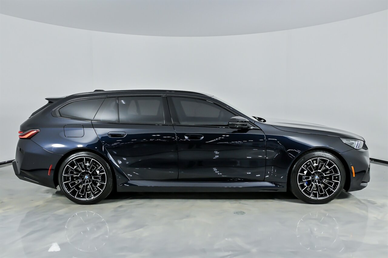 2025 BMW M5 Touring Wagon