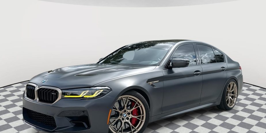 2022 BMW M5 CS