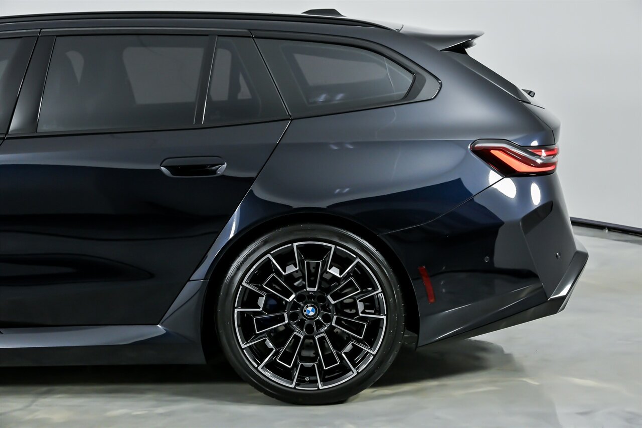 2025 BMW M5 Touring Wagon